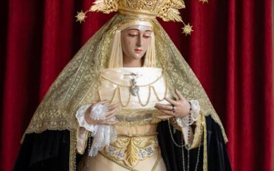 NUESTROS TITULARES ATAVIADOS PARA EL MES DE LOS DIFUNTOS